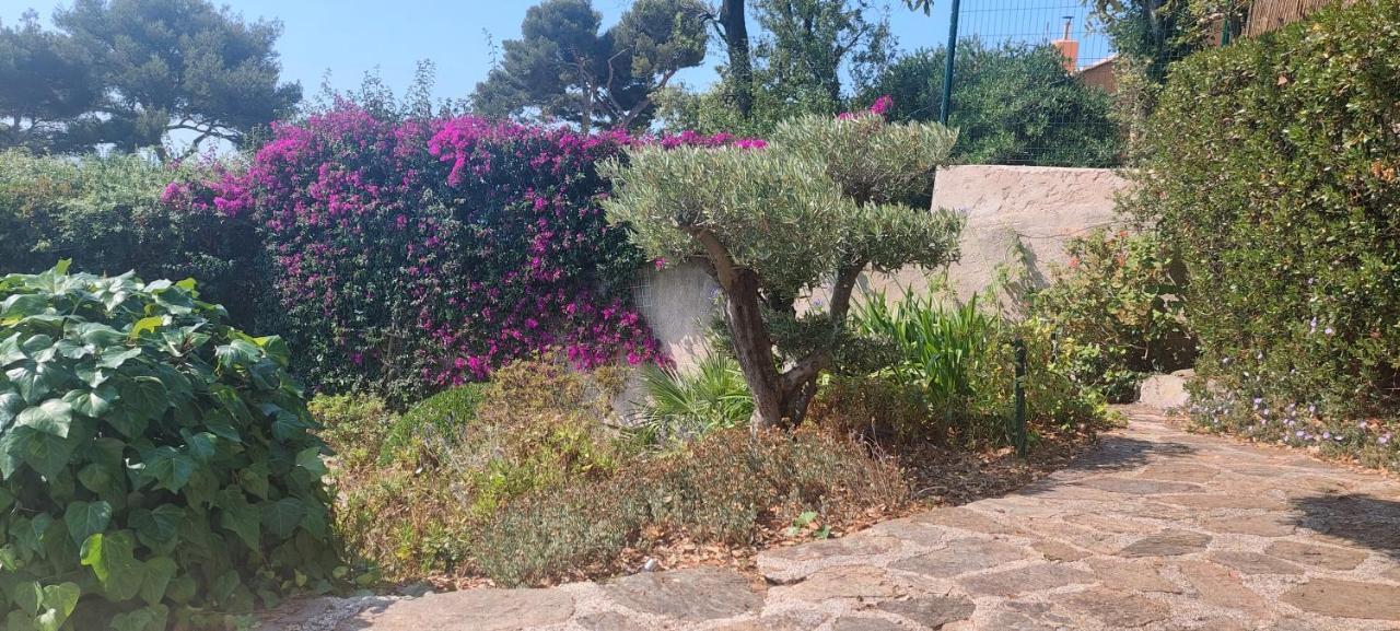 Villa Du Bau Rouge Каркеран Екстериор снимка